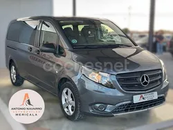 Gris / plata Usado 2017 Mercedes V200 Avantgarde Monovolumen | 26.900 € (Super precio)