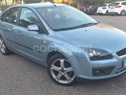 Azul Usado 2005 Ford Focus Sport Berlina | 4500 €