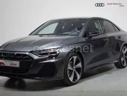 Gris / plata Usado 2024 Audi A3 e-tron S-Line Utilitario | 46.500 €