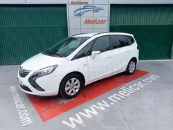 Blanco Usado 2015 Opel Zafira Tourer Expression Monovolumen | 10.990 € (Precio justo)