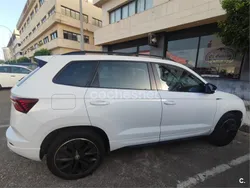 Blanco Usado 2022 Skoda Karoq SportLine SUV | 25.500 € (Caro)