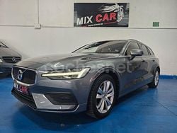 Gris / plata Usado 2019 Volvo V60 Momentum Familiar | 18.999 € (Buen precio)