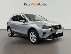 Plateado Usado 2024 Seat Arona FR SUV | 21.200 € (Precio justo)