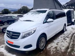 Blanco Usado 2017 Mercedes V220 Exclusive Monovolumen | 49.000 €