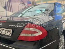 Negro Usado 2003 Mercedes CLK200 Avantgarde Coupe | 5750 € (Precio justo)