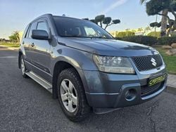 Gris / plata Usado 2008 Suzuki Grand Vitara SUV | 7900 € (Buen precio)