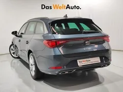 Gris Usado 2024 Seat Leon ST FR Familiar | 23.300 € (Precio justo)