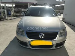 Gris / plata Usado 2009 VW Passat Advance Familiar | 7900 € (Un poco caro)