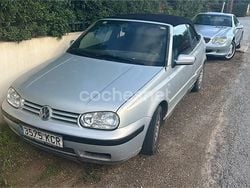 Gris / plata Usado 2000 VW Golf Cabriolet Highline Descapotable | 1800 €