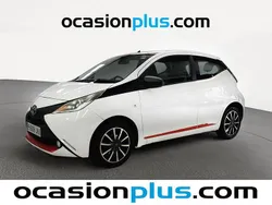 Blanco Usado 2016 Toyota Aygo X-clusiv Utilitario | 9150 € (Precio justo)