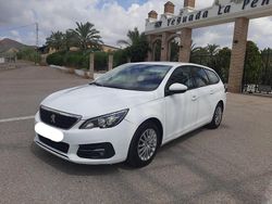 Blanco Usado 2017 Peugeot 308 Active Familiar | 7000 € (Un poco caro)