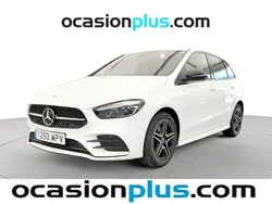 Blanco Usado 2024 Mercedes B250 Monovolumen | 30.900 €