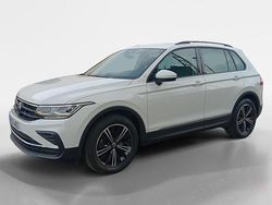 Blanco Usado 2023 VW Tiguan Life SUV | 26.990 € (Un poco caro)