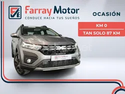 Gris / plata Nuevo 2025 Dacia Sandero Essentiel Utilitario | 17.200 €