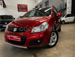 Rojo Usado 2010 Suzuki SX4 GLX SUV | 4500 €