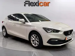 Blanco Usado 2021 Seat Leon Reference Berlina | 14.990 € (Buen precio)