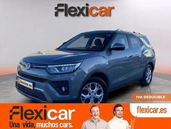 Gris / plata Usado 2023 Ssangyong (KGM) Tivoli SUV | 15.990 € (Precio justo)