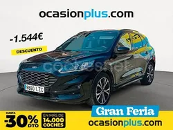 Negro Usado 2022 Ford Kuga ST-Line SUV | 16.990 € (Precio justo)