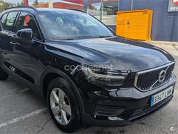Negro Usado 2021 Volvo XC40 Momentum SUV | 23.000 € (Precio justo)