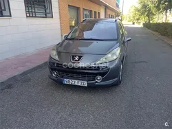 Marrón Usado 2008 Peugeot 207 Outdoor Outdoor Familiar | 1950 €