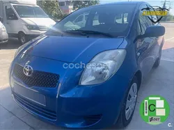 Rojo Usado 2007 Toyota Yaris Luna Berlina | 3300 € (Precio justo)
