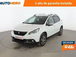 Blanco Usado 2018 Peugeot 2008 Style SUV | 10.099 € (Precio justo)