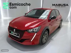 Rojo Usado 2023 Peugeot e-208 Allure Utilitario | 21.740 € (Buen precio)