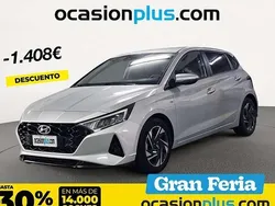 Plateado Usado 2021 Hyundai i20 Utilitario | 14.082 € (Precio justo)
