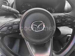 Blanco Usado 2025 Mazda 2 Center-Line Berlina | 21.300 € (Caro)