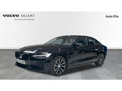 Negro Usado 2023 Volvo S60 Ultimate Berlina | 46.900 € (Un poco caro)