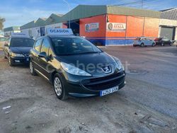 Gris / plata Usado 2009 Peugeot 207 Berlina | 3500 € (Precio justo)