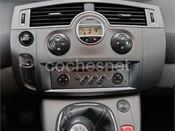 Beige Usado 2008 Renault Scénic II Dynamique Monovolumen | 2995 € (Buen precio)
