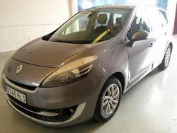 Gris Usado 2012 Renault Grand Scénic III Dynamique Monovolumen | 4290 € (Precio justo)