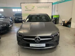 Gris / plata Usado 2020 Mercedes CLA200 Berlina | 27.990 € (Buen precio)