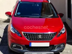 Granate Usado 2019 Peugeot 2008 Allure SUV | 16.500 € (Precio justo)