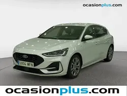 Gris plata Usado 2023 Ford Focus ST-Line Utilitario | 17.719 € (Precio justo)