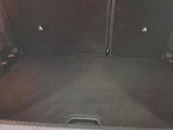 Pintura negra perla negra Usado 2022 Citroën C4 Feel Berlina | 15.380 € (Precio justo)