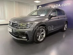 Gris / plata Usado 2020 VW Tiguan Sportline SUV | 28.900 € (Caro)