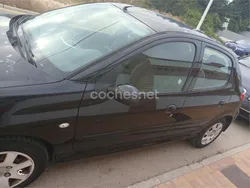 Negro Usado 2010 Peugeot 206+ Utilitario | 2200 € (Super precio)