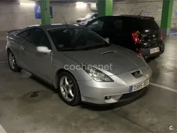 Gris / plata Usado 2001 Toyota Celica Coupe | 6000 €