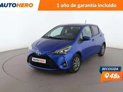 Azul Usado 2017 Toyota Yaris City Berlina | 12.199 € (Un poco caro)