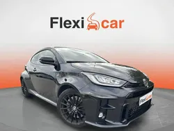 Negro Usado 2021 Toyota Yaris Berlina | 27.890 € (Super precio)
