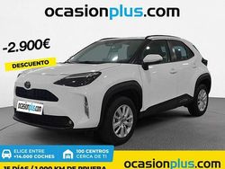 Blanco Usado 2024 Toyota Yaris Cross Business Edition SUV | 22.522 € (Precio justo)