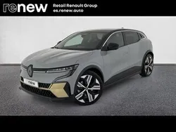 Gris Usado 2023 Renault Mégane Iconic Berlina | 28.590 € (Buen precio)
