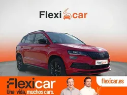 Rojo Usado 2019 Skoda Karoq SportLine SUV | 19.990 € (Precio justo)