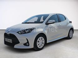 Blanco Usado 2022 Toyota Yaris Berlina | 17.810 € (Precio justo)