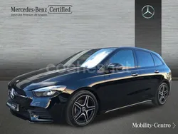 Negro noche Usado 2023 Mercedes B200 Monovolumen | 31.250 € (Precio justo)