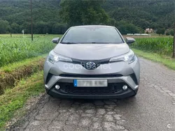 Gris / plata Usado 2018 Toyota C-HR Advance SUV | 18.500 € (Precio justo)