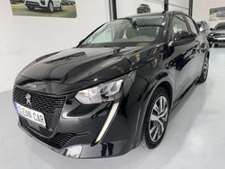 Negro Usado 2021 Peugeot e-208 Active Utilitario | 14.590 € (Un poco caro)