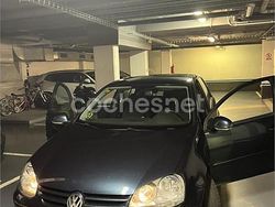 Negro Usado 2005 VW Golf IV Trendline Berlina | 3990 € (Precio justo)